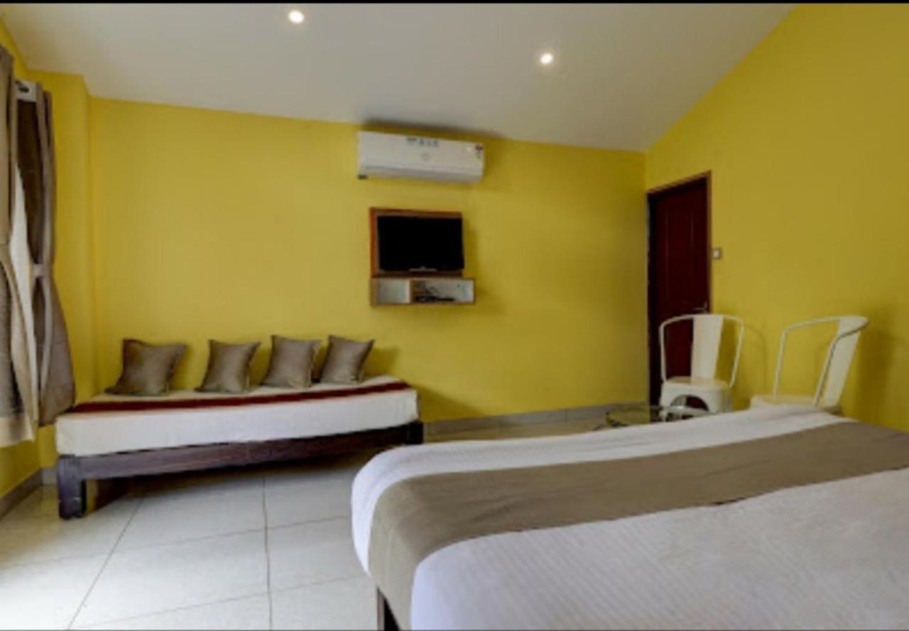 Coorg Nesara Hotel And Resort Kushālnagar Exteriör bild