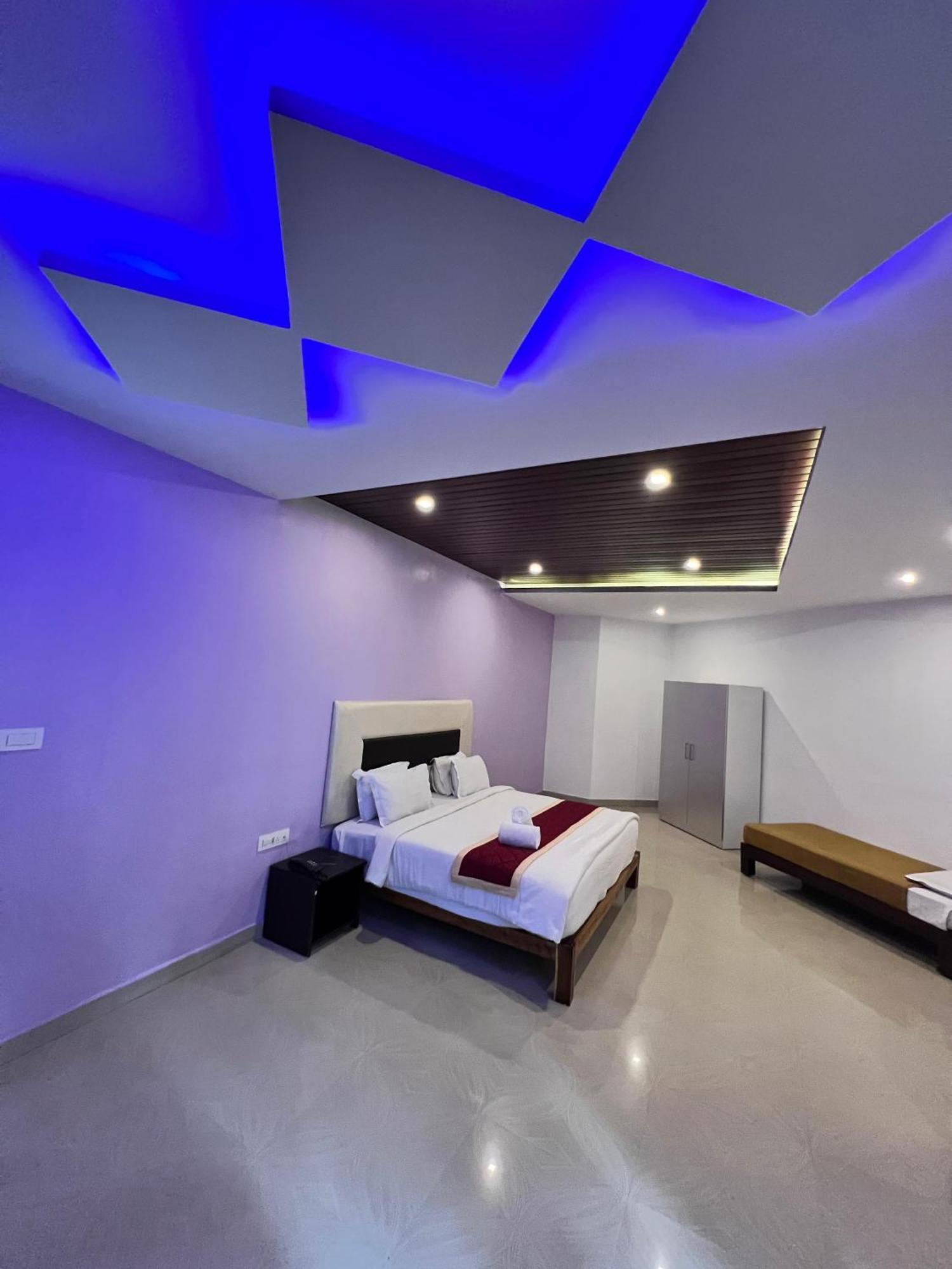 Coorg Nesara Hotel And Resort Kushālnagar Exteriör bild