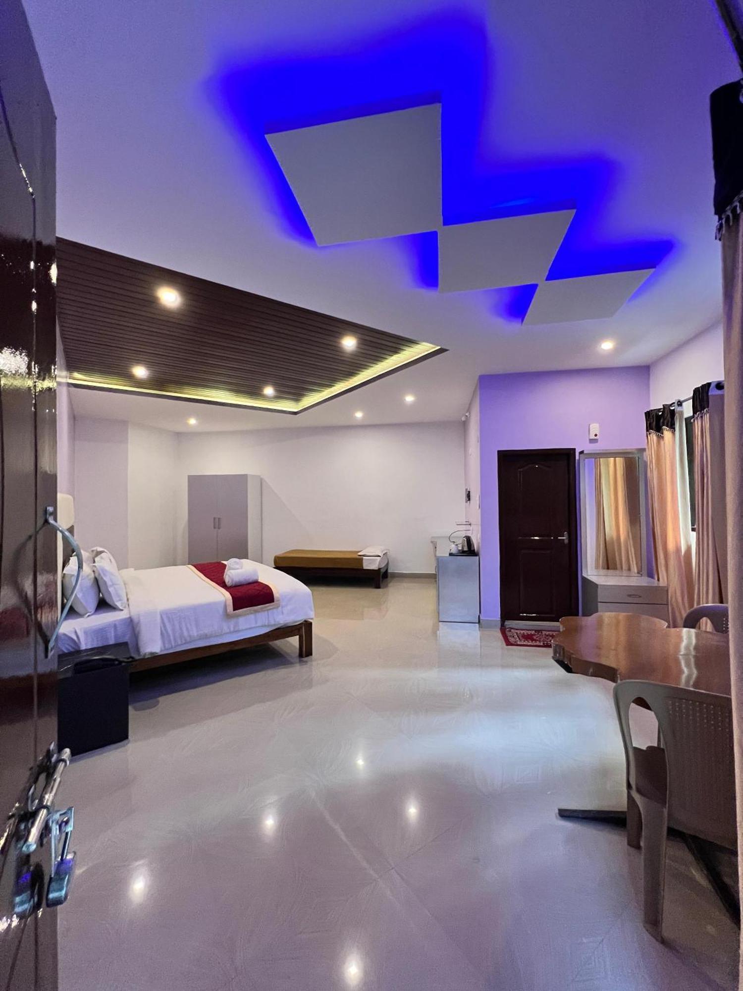 Coorg Nesara Hotel And Resort Kushālnagar Exteriör bild