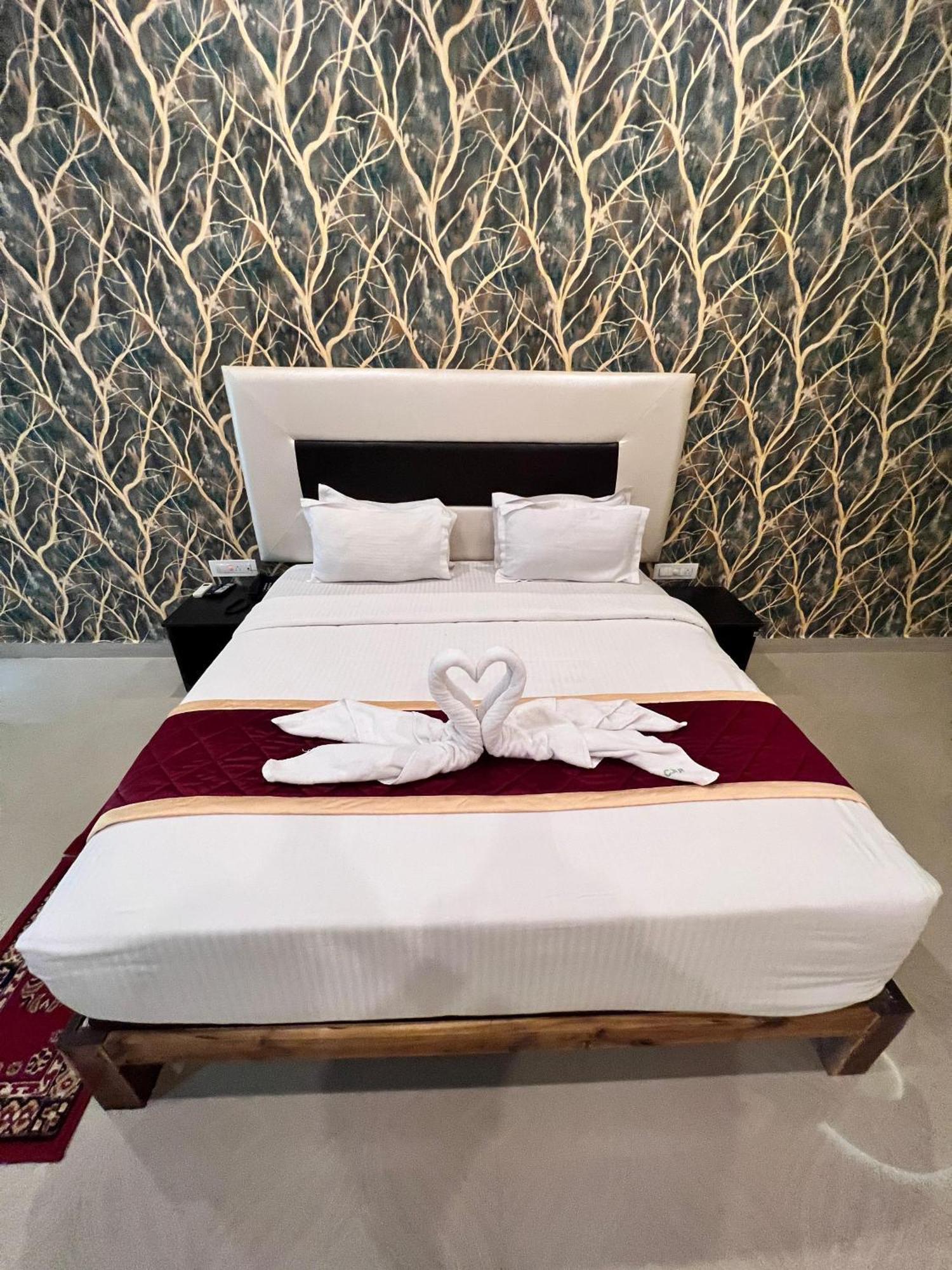 Coorg Nesara Hotel And Resort Kushālnagar Exteriör bild
